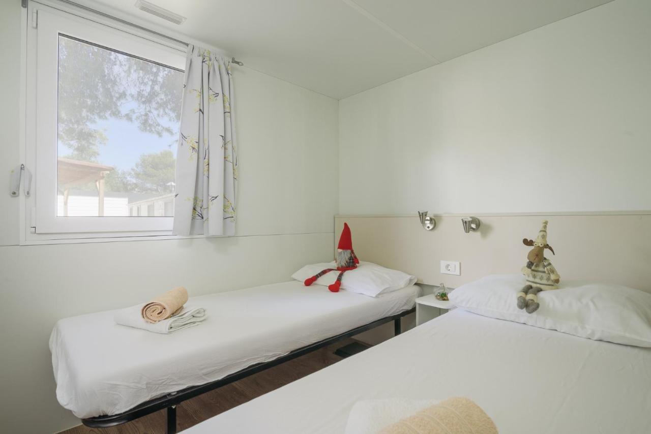 Salve Croatia Mobile Homes In Amadria Park Trogir Seget Vranjica Exterior foto