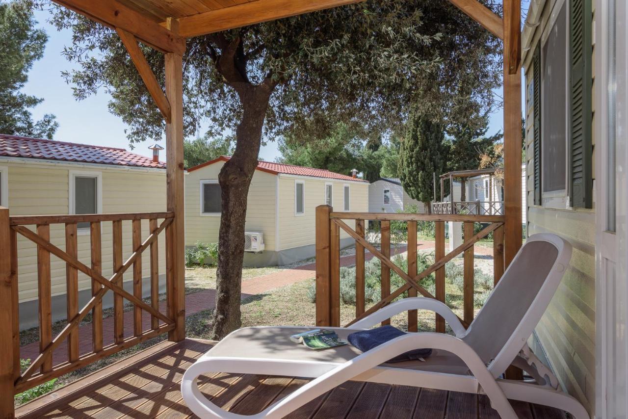 Salve Croatia Mobile Homes In Amadria Park Trogir Seget Vranjica Exterior foto