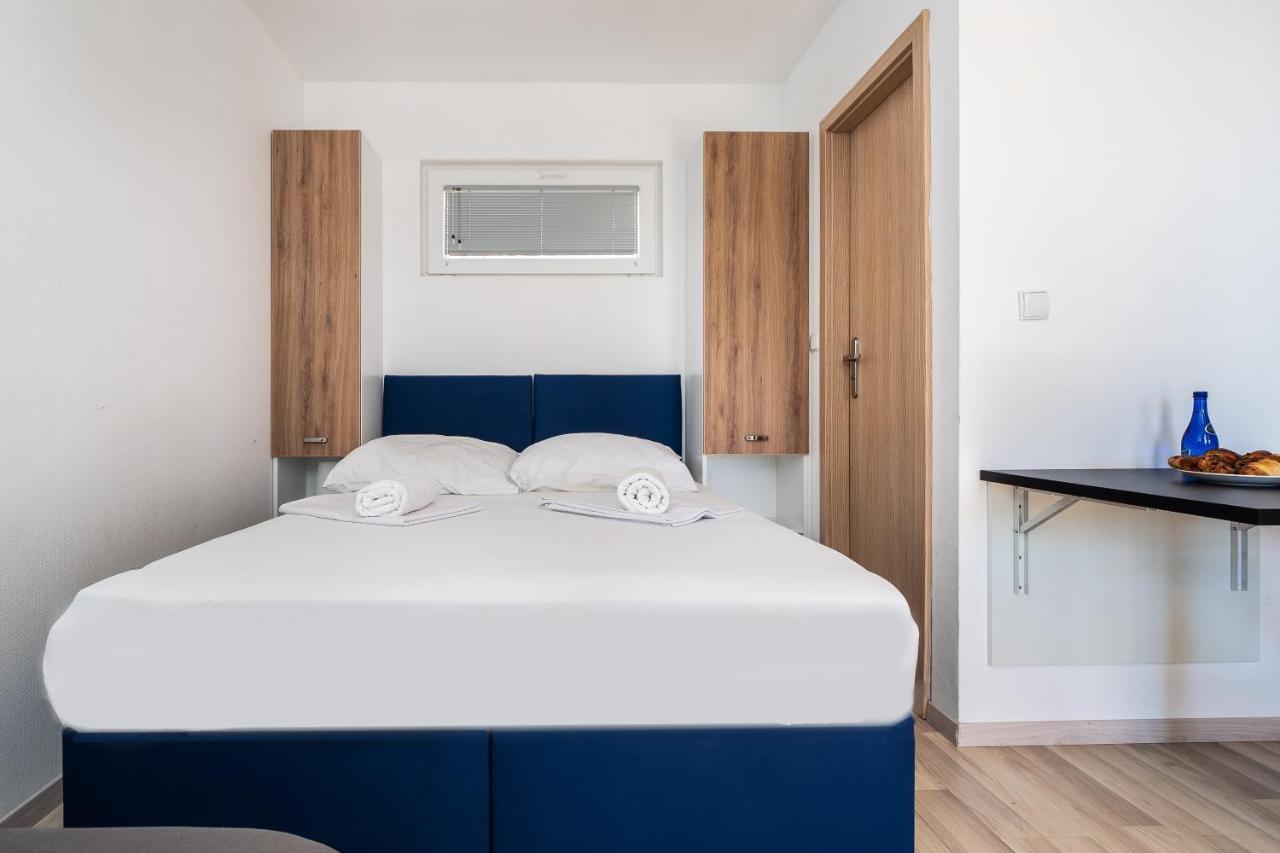 Salve Croatia Mobile Homes In Amadria Park Trogir Seget Vranjica Exterior foto